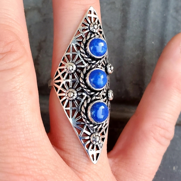 New Lapis Lazuli Silver Statement Ring. - Picture 14 of 16